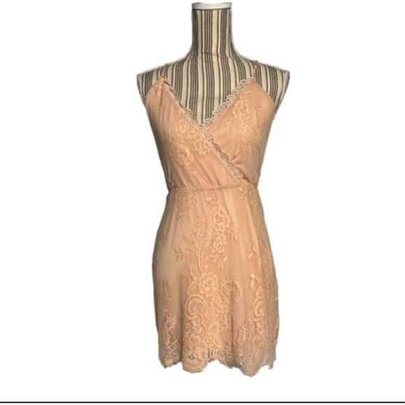 Lovers + Friends Art Deco Dress Light Peach XS - Picture 3 of 8